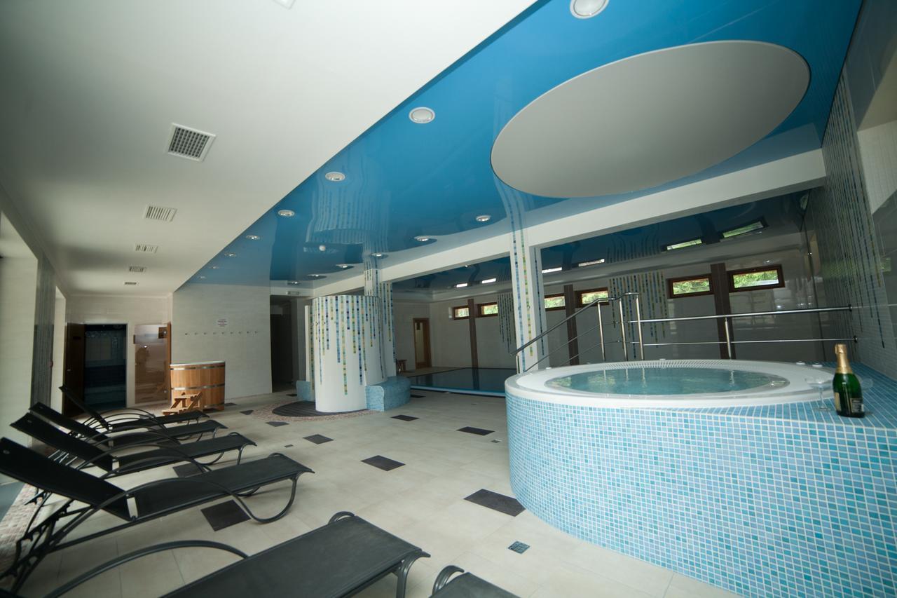 Horsky Hotel Kristina Hrustin 外观 照片